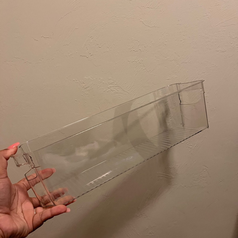 Fridge storage container  NEW (never used ) SMALL